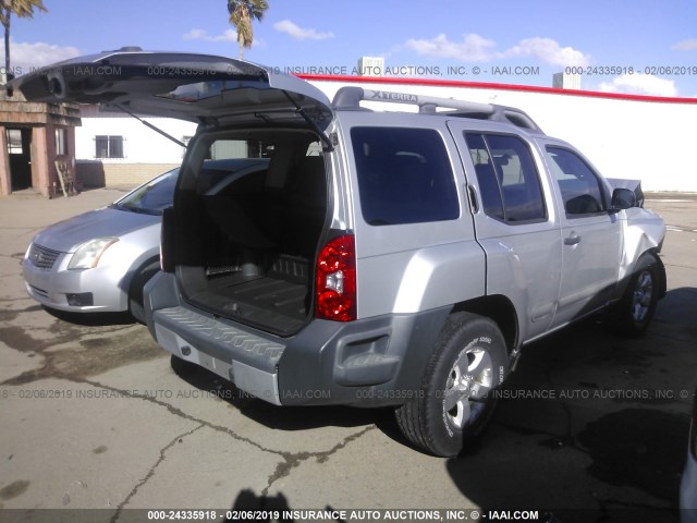 5N1AN0NU9CC504739 - 2012 NISSAN XTERRA OFF ROAD/S/SE SILVER photo 4