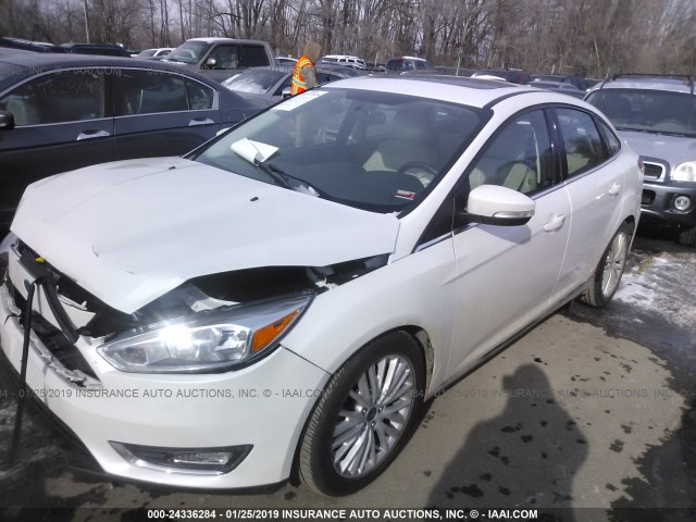 1FADP3J20HL279898 - 2017 FORD FOCUS TITANIUM WHITE photo 2