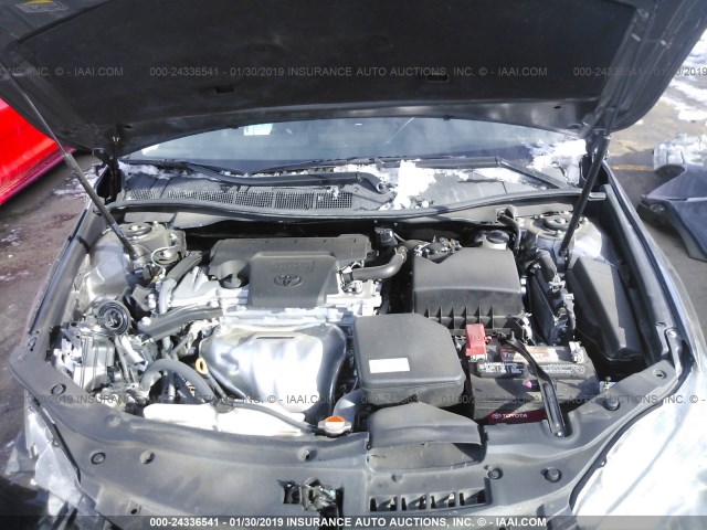 4T1BF1FKXGU189762 - 2016 TOYOTA CAMRY LE/XLE/SE/XSE ნაცრისფერი ფოტო 10