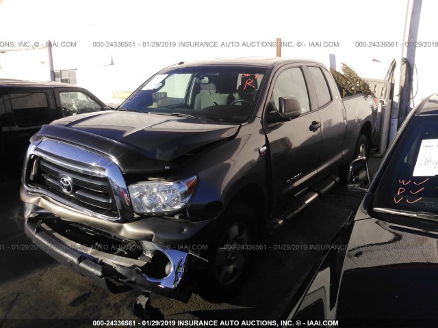 5TFUY5F19BX184159 - 2011 TOYOTA TUNDRA DOUBLE CAB SR5 GREEN photo 2