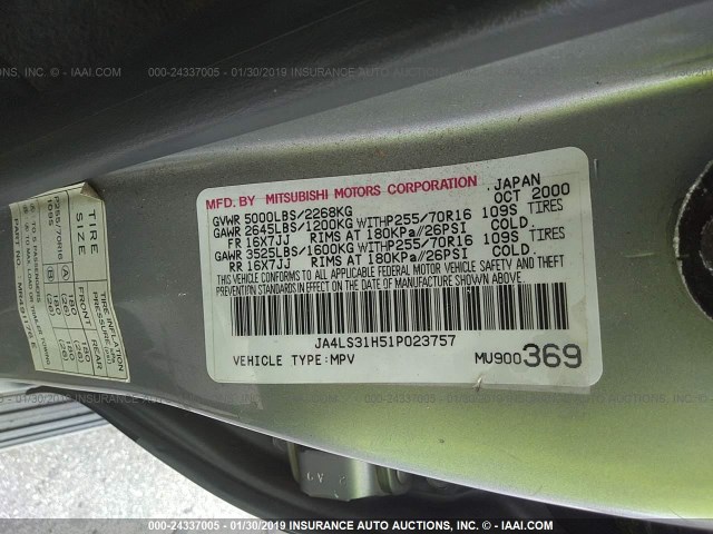 JA4LS31H51P023757 - 2001 MITSUBISHI MONTERO SPORT XLS GRAY photo 9