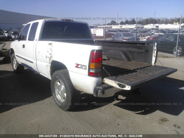 1GTEK19B75E197026 - 2005 GMC NEW SIERRA K1500 WHITE photo 3