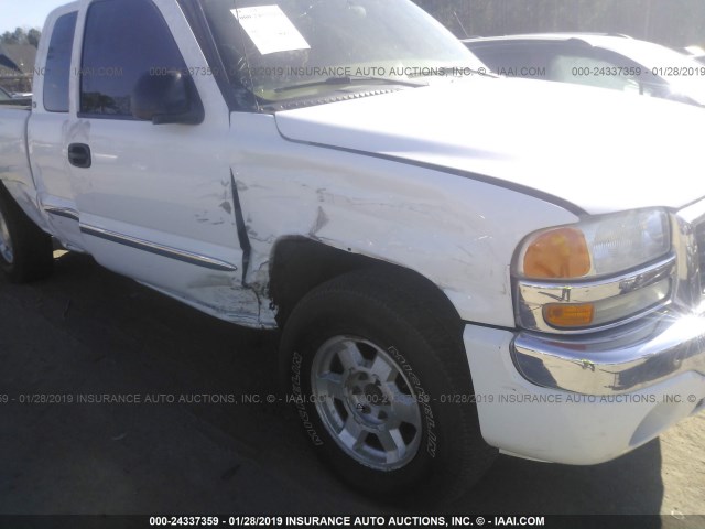 1GTEK19B75E197026 - 2005 GMC NEW SIERRA K1500 WHITE photo 6