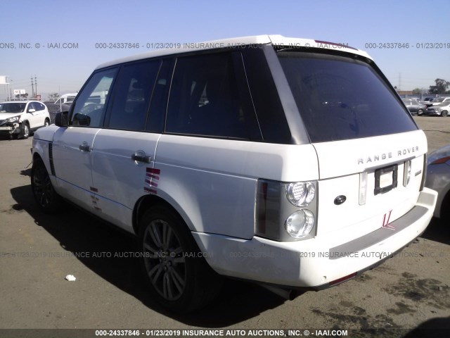 SALMF13499A304366 - 2009 LAND ROVER RANGE ROVER SUPERCHARGED WHITE photo 3