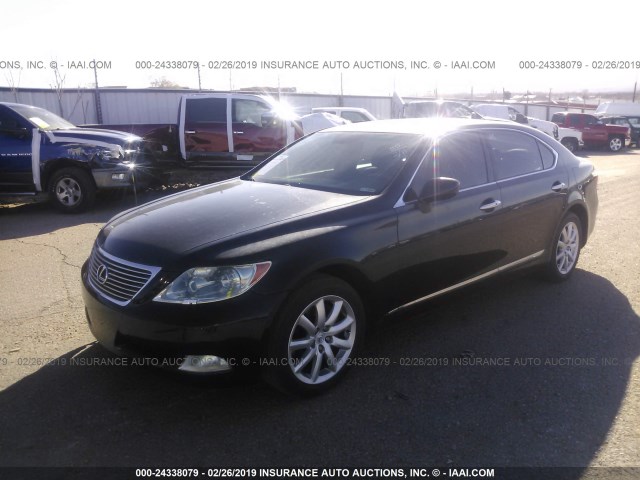 JTHGL46F975001975 - 2007 LEXUS LS 460L BLACK photo 2