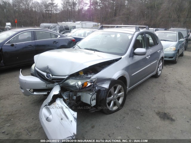 JF1GH6D61BG823352 - 2011 SUBARU IMPREZA OUTBACK SPORT SILVER photo 2