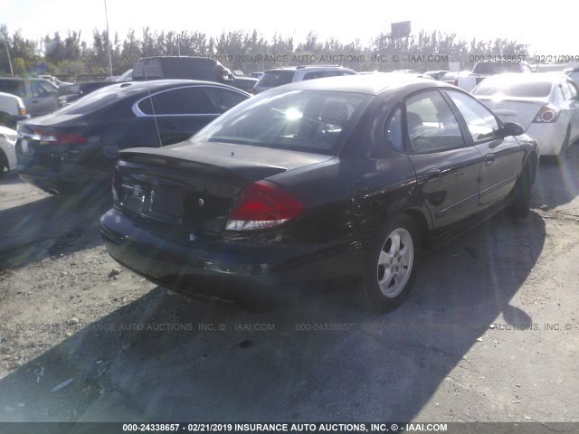 1FAFP55S84G152768 - 2004 FORD TAURUS SES BLACK photo 4