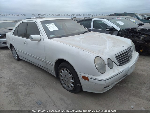 WDBJF65J1YB120850 - 2000 MERCEDES-BENZ E 320 WHITE photo 1