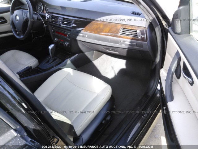WBAPH7C51BE680078 - 2011 BMW 328 I BLACK photo 5