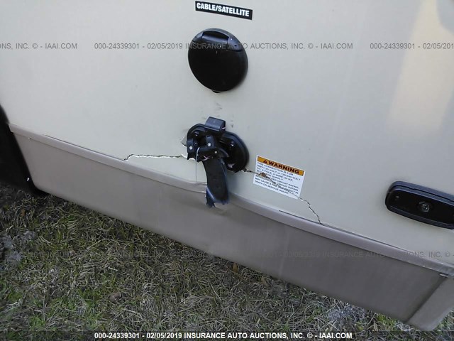 4X4FRLE23G1872019 - 2016 FOREST RIVER OTHER  TAN photo 7