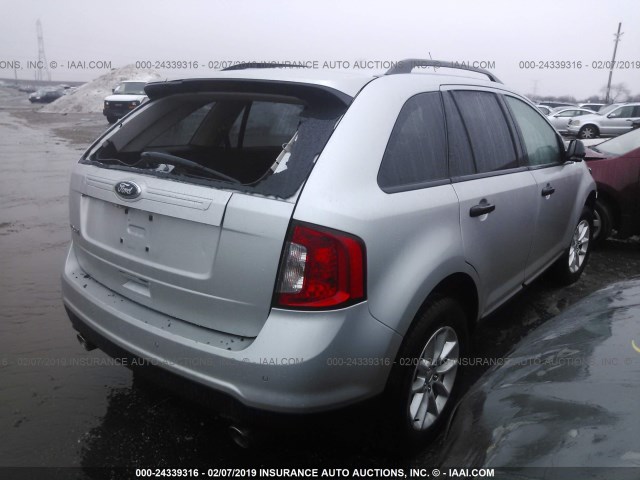 2FMDK3GC8DBC54004 - 2013 FORD EDGE SE SILVER photo 4