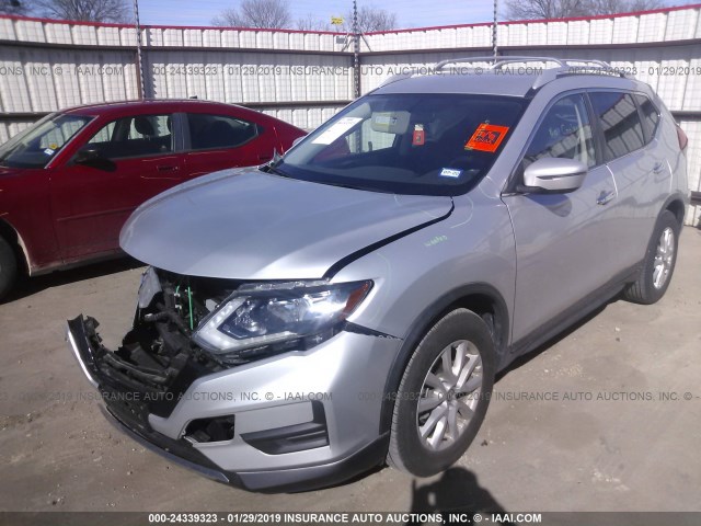 JN8AT2MT5JW454677 - 2018 NISSAN ROGUE S/SL/SV SILVER photo 2