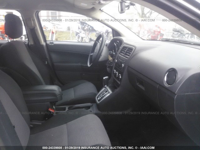 1B3CB3HA0BD295488 - 2011 DODGE CALIBER MAINSTREET ნაცრისფერი ფოტო 5