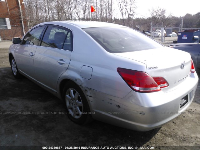 4T1BK36B87U208736 - 2007 TOYOTA AVALON XL/XLS/TOURING/LIMITED SILVER photo 3