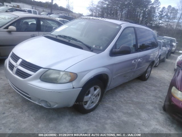 2D4GP44L17R188245 - 2007 DODGE GRAND CARAVAN SXT SILVER photo 2