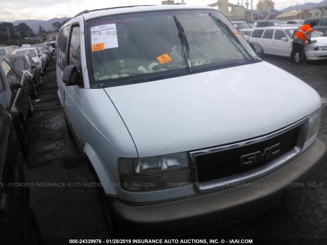 1GKDM19W81B503952 - 2001 GMC SAFARI XT WHITE photo 1