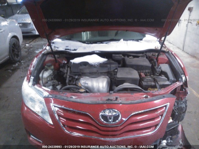 4T4BF3EK5AR029489 - 2010 TOYOTA CAMRY SE/LE/XLE RED photo 10