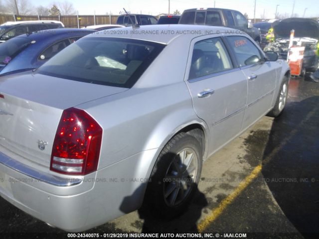 2C3LK63H98H120886 - 2008 CHRYSLER 300C  Silver photo 4