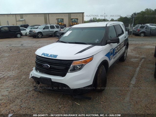 1FM5K8AR3DGB16233 - 2013 FORD EXPLORER POLICE INTERCEPTOR WHITE photo 2