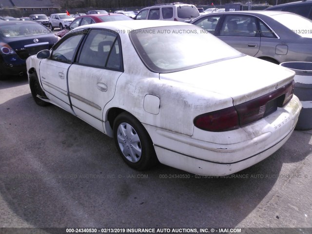 2G4WB52K231120340 - 2003 BUICK REGAL LS WHITE photo 3