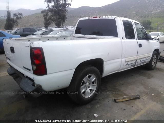 2GCEC19V031410386 - 2003 CHEVROLET SILVERADO C1500 WHITE photo 4