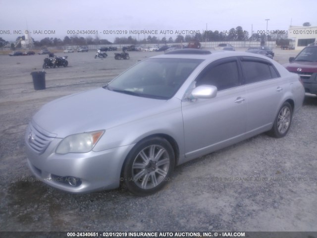 4T1BK36B08U275123 - 2008 TOYOTA AVALON XL/XLS/TOURING/LIMITED SILVER photo 2