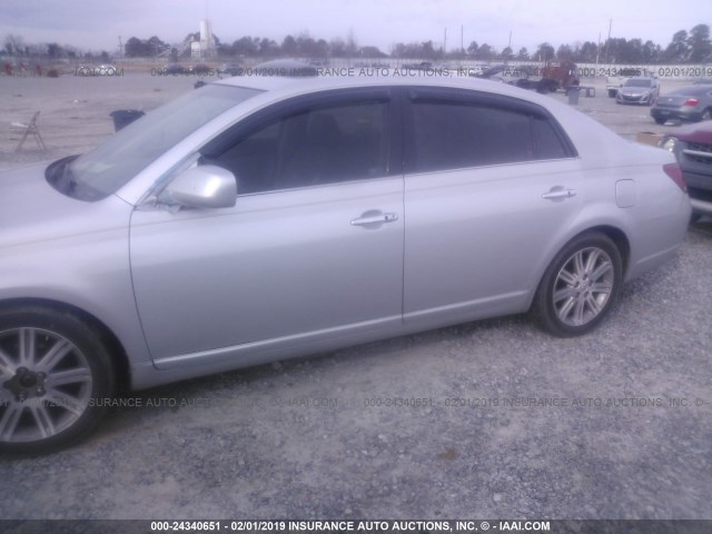 4T1BK36B08U275123 - 2008 TOYOTA AVALON XL/XLS/TOURING/LIMITED SILVER photo 6