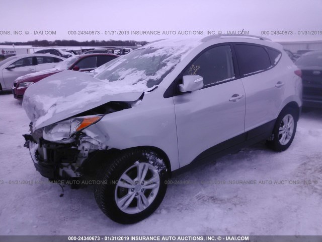 KM8JU3AC8DU601850 - 2013 HYUNDAI TUCSON GLS/LIMITED ვერცხლისფერი ფოტო 2