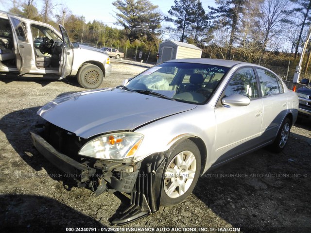 1N4AL11D93C242703 - 2003 NISSAN ALTIMA S/SL SILVER photo 2