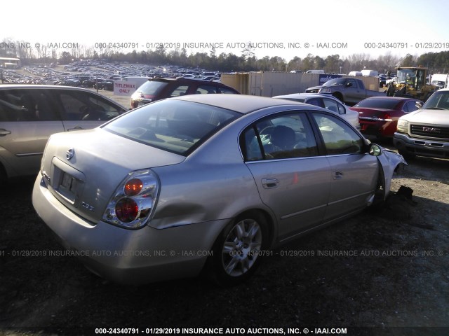 1N4AL11D93C242703 - 2003 NISSAN ALTIMA S/SL SILVER photo 4