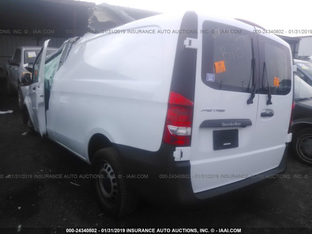 WD3PG2EA9J3405579 - 2018 MERCEDES-BENZ METRIS WHITE photo 3