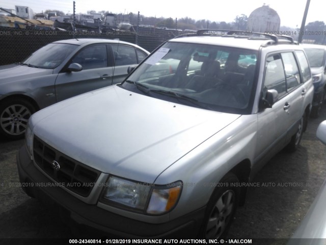 JF1SF6350YG700935 - 2000 SUBARU FORESTER L SILVER photo 2