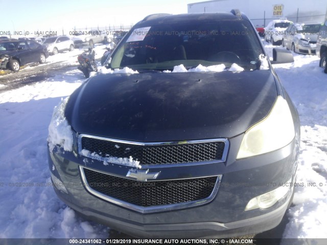 1GNER13D29S177660 - 2009 CHEVROLET TRAVERSE LS GRAY photo 6