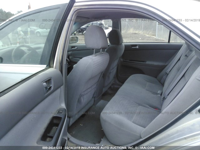 4T1BE32K25U435267 - 2005 TOYOTA CAMRY LE/XLE/SE SILVER photo 8
