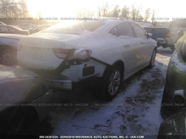 1C3CCCAG1GN184948 - 2016 CHRYSLER 200 LIMITED WHITE photo 4