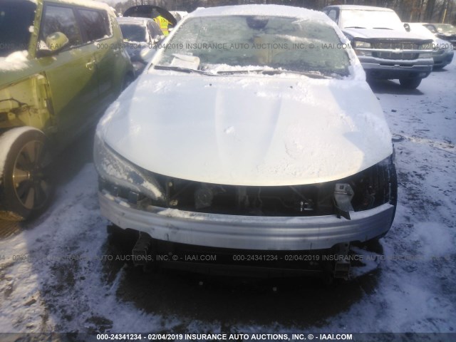 1C3CCCAG1GN184948 - 2016 CHRYSLER 200 LIMITED WHITE photo 6