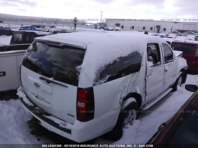 1GNSKJE74CR135469 - 2012 CHEVROLET SUBURBAN K1500 LT WHITE photo 4