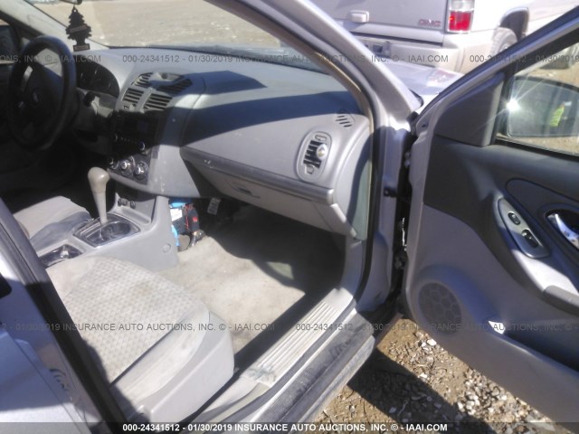 1G1ZS51816F253085 - 2006 CHEVROLET MALIBU LS SILVER photo 5