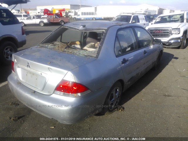 JA3AJ26E65U036502 - 2005 MITSUBISHI LANCER ES SILVER photo 4