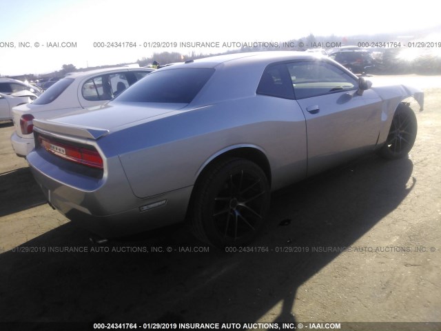 2C3CDYAG5EH262146 - 2014 DODGE CHALLENGER SXT SILVER photo 4