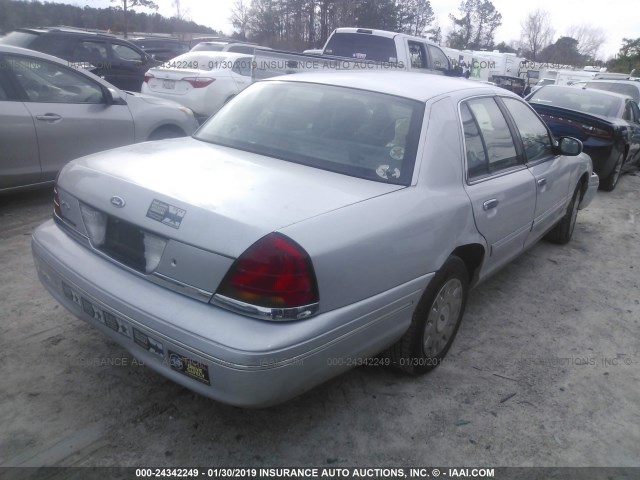 2FAFP73WX3X165872 - 2003 FORD CROWN VICTORIA  SILVER photo 4