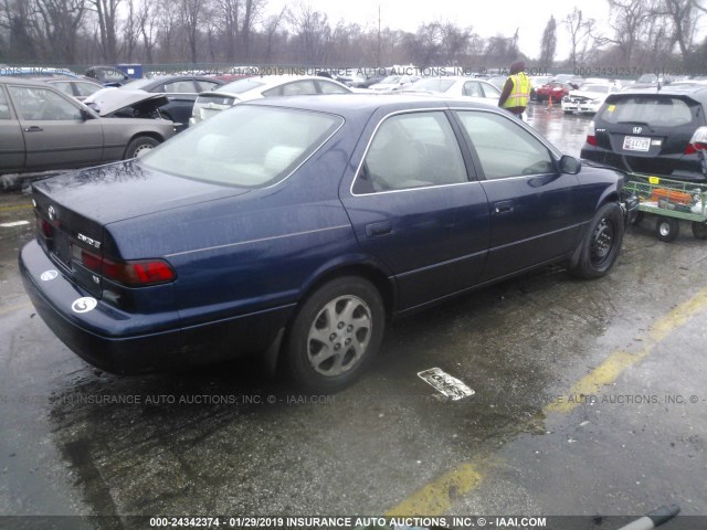 JT2BF22K7X0184745 - 1999 TOYOTA CAMRY LE/XLE 蓝色 照片 4