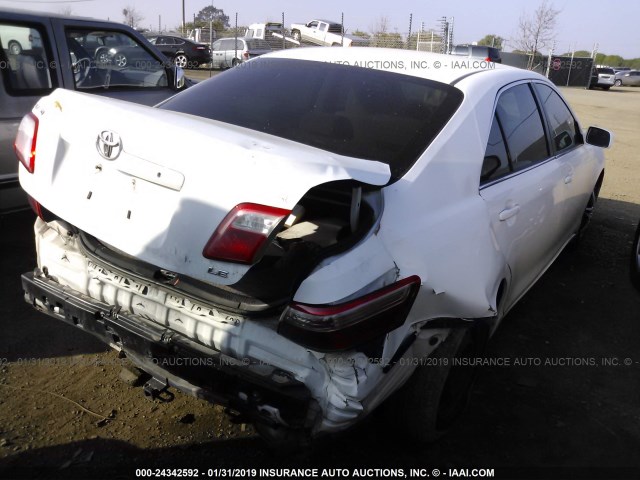 4T1BE46K07U512091 - 2007 TOYOTA CAMRY NEW GENERAT CE/LE/XLE/SE WHITE photo 4