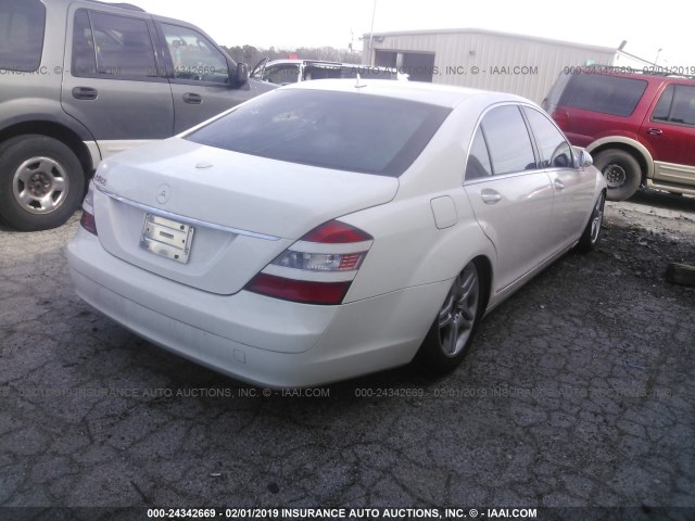 WDDNG71X97A051111 - 2007 MERCEDES-BENZ S 550 WHITE photo 4