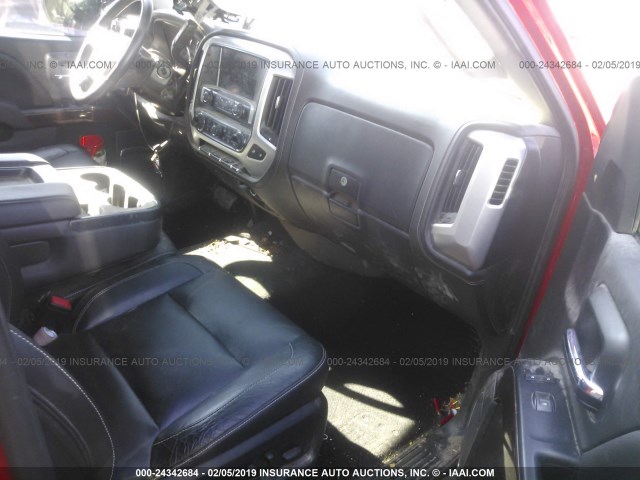 3GTU2NEJ0JG132876 - 2018 GMC SIERRA K1500 SLT RED photo 5