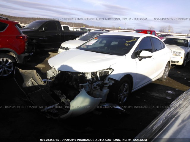 1G1BC5SM7H7201435 - 2017 CHEVROLET CRUZE LS WHITE photo 2