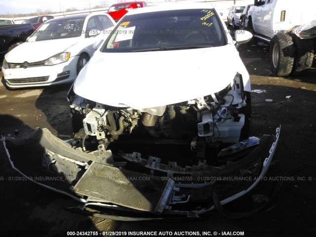 1G1BC5SM7H7201435 - 2017 CHEVROLET CRUZE LS WHITE photo 6