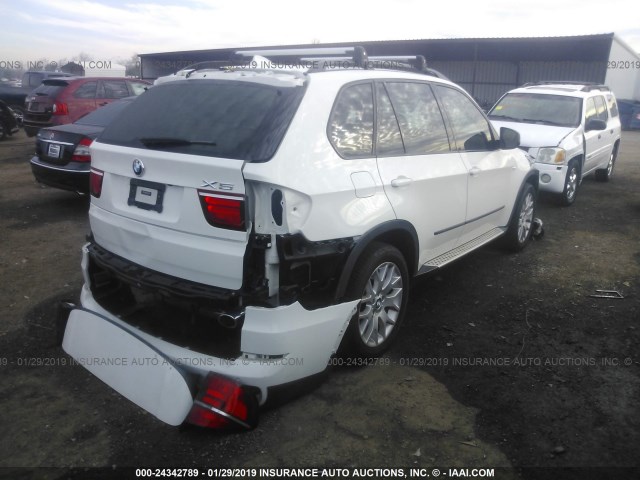 5UXZW0C57C0B89118 - 2012 BMW X5 XDRIVE35D WHITE photo 4