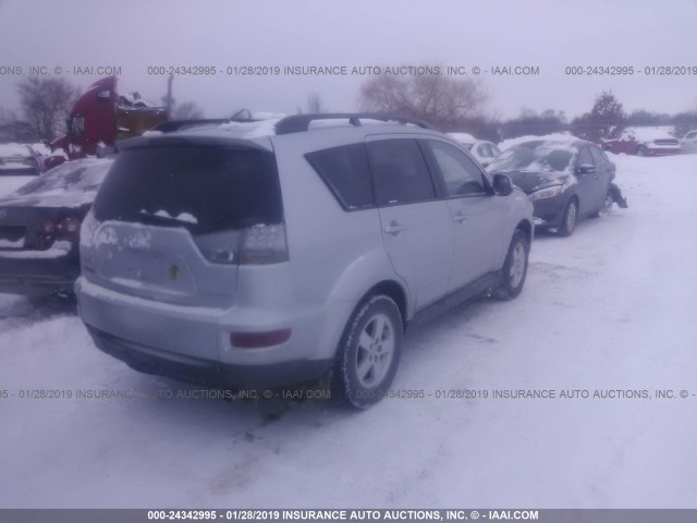 JA4AT2AW9AZ006431 - 2010 MITSUBISHI OUTLANDER ES SILVER photo 4