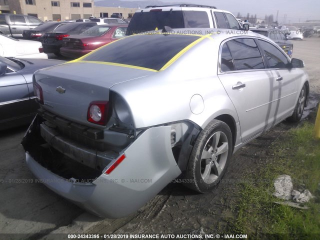 1G1ZC5E00CF288472 - 2012 CHEVROLET MALIBU 1LT 银色 照片 4